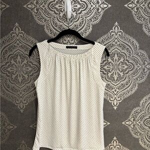 Banana Republic White Sleeveless Polka Dot Blouse